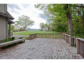 240 Oakmont Drive - Photo 2