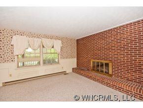 240 Oakmont Drive - Photo 5