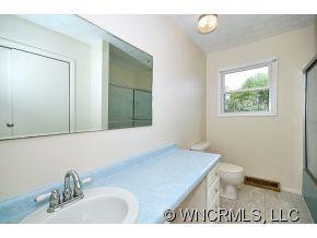 1 WESTWOOD DRIVE - Photo 5