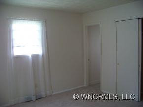 1 WESTWOOD DRIVE - Photo 8