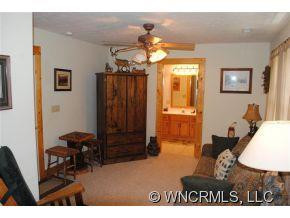 456 Creekside Drive - Photo 9