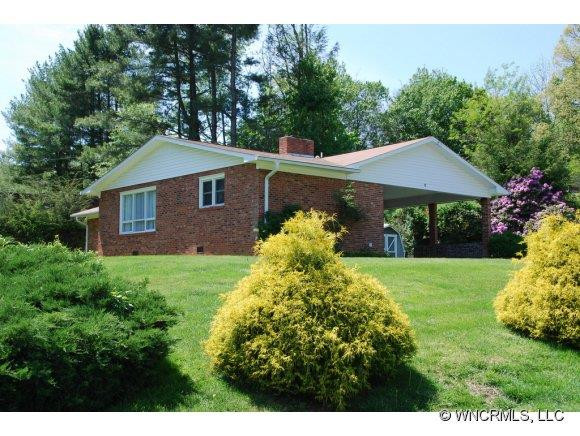 19 Rolling Green Drive