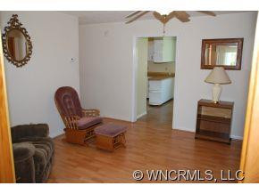 19 Rolling Green Drive - Photo 3