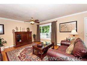 584 IVY HILL DRIVE - Photo 3