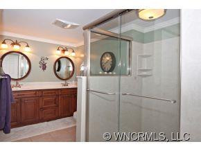 584 IVY HILL DRIVE - Photo 10