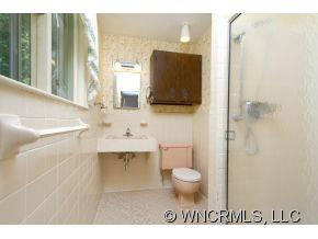 212 SOUTH HILLANDALE DRIVE - Photo 8