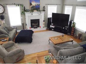 75 Red Maple Drive - Photo 2