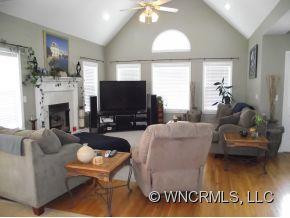 75 Red Maple Drive - Photo 3