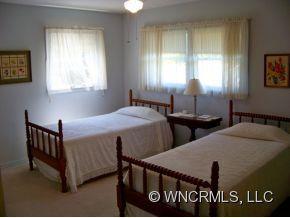 565 Ivy Hills Drive - Photo 9