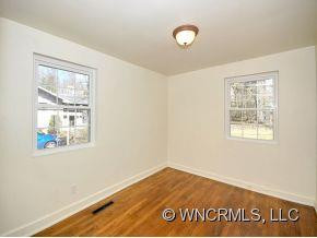 415 LOOP ROAD - Photo 5