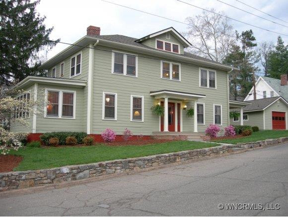 1 Norwood Ave