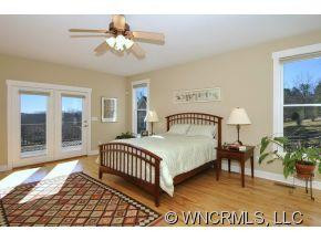 76 THURLAND AVE - Photo 6