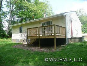 74 Robinson Avenue - Photo 9