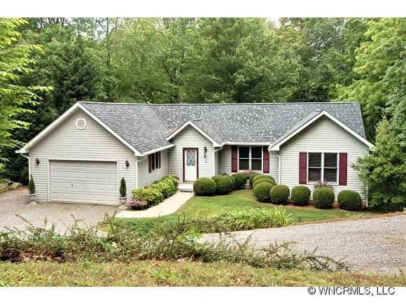 228 Crescent Drive