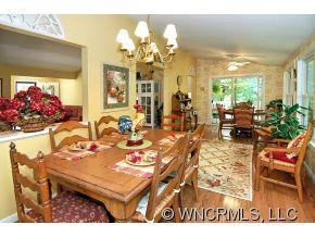 228 Crescent Drive - Photo 3