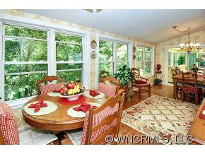 228 Crescent Drive - Photo 5