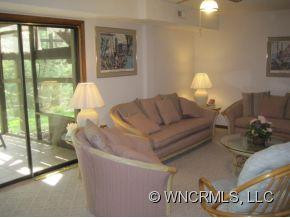 19 Woodmere Drive - Photo 9