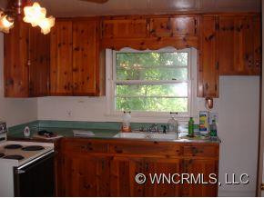 118 Beverly Road - Photo 10