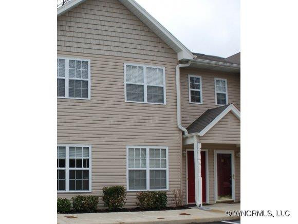 99 Creekside