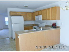 99 Creekside - Photo 4