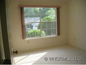 848 Sandburg Terrace - Photo 15