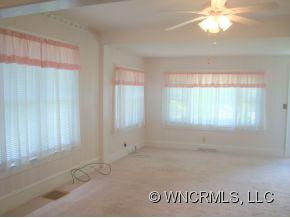 71 Hazelwood Avenue - Photo 3