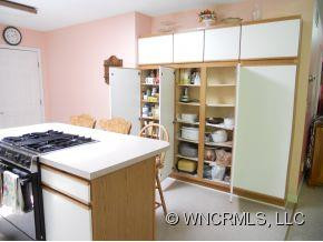 403 SOUTHVIEW LN - Photo 7