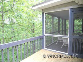 403 SOUTHVIEW LN - Photo 8
