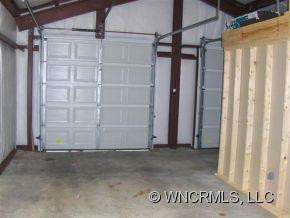 211 Woodland Drive - Photo 11