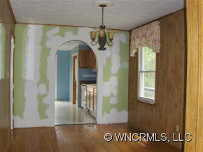 211 Woodland Drive - Photo 4