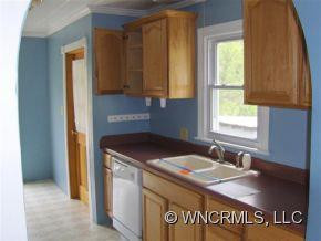 211 Woodland Drive - Photo 5