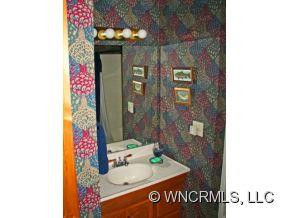 183 Hollytree Lane - Photo 8