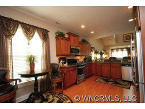 92 Burlington Lane - Photo 4
