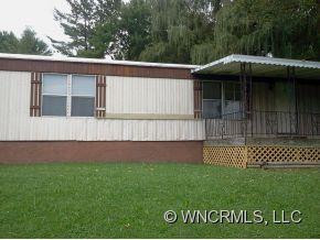 306 Queen Street - Photo 2