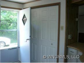 306 Queen Street - Photo 13