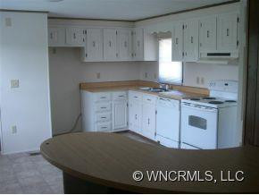 306 Queen Street - Photo 6