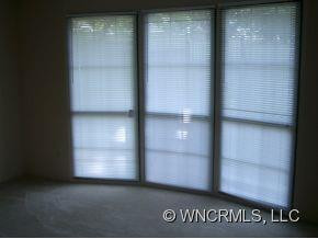 306 Queen Street - Photo 9