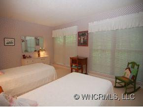 503 CLAREMONT - Photo 12