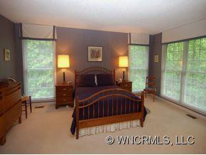 503 CLAREMONT - Photo 8