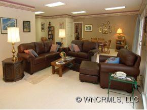 503 CLAREMONT - Photo 9