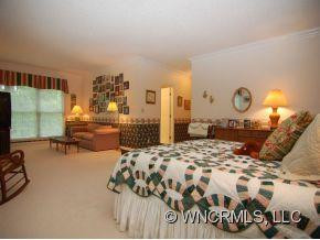 503 CLAREMONT - Photo 10