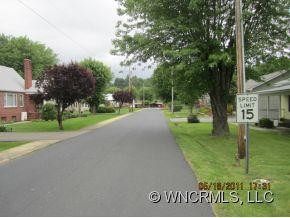 81 Laurel Ln - Photo 3