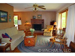 21 Woodstock Drive - Photo 6