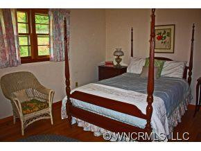 21 Woodstock Drive - Photo 7