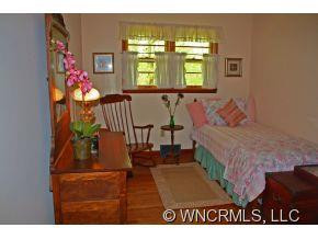 21 Woodstock Drive - Photo 9