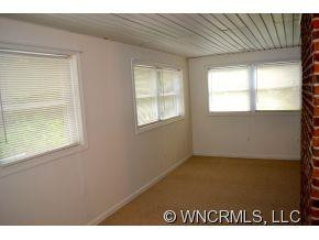 846 Woodfield Drive - Photo 13