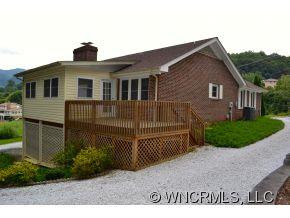 846 Woodfield Drive - Photo 3