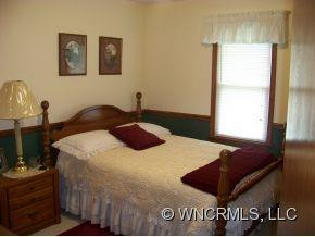 846 Woodfield Drive - Photo 7
