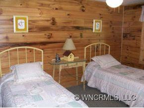 131 Elm Drive - Photo 8