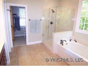 104 Falls Summit Road - Photo 16